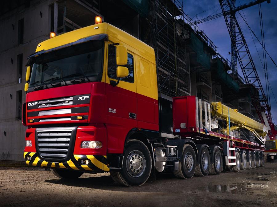  DAF XF105 8x4 FTM Space Cab 2006 года  (фото 3 из 5)